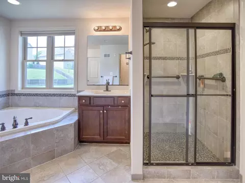 Bath - 13312 Redspire Dr, Silver Spring, MD 20906 photo 5 of 6