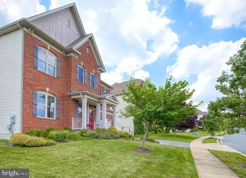 Exterior - 13312 Redspire Dr, Silver Spring, MD 20906 photo 4 of 11