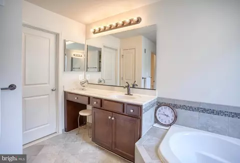 Bath - 13312 Redspire Dr, Silver Spring, MD 20906 photo 4 of 6