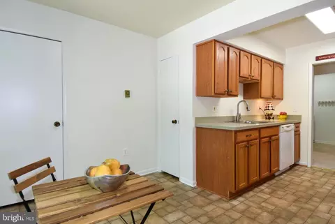 15320 Pine Orchard Dr #83-2D, Silver Spring, MD 20906 photo 15