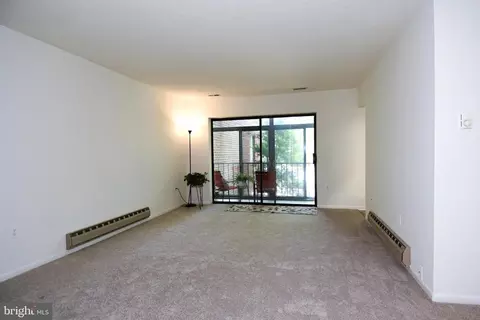 15320 Pine Orchard Dr #83-2D, Silver Spring, MD 20906 photo 4