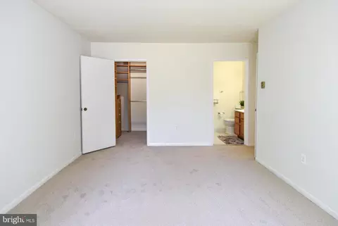 15320 Pine Orchard Dr #83-2D, Silver Spring, MD 20906 photo 30