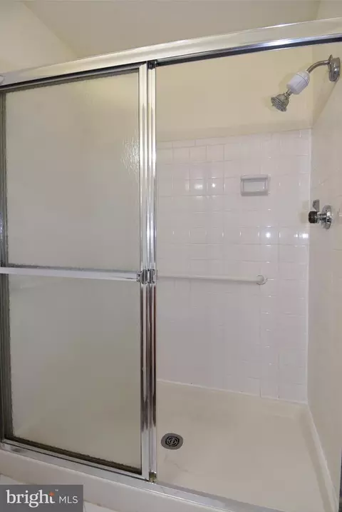 15320 Pine Orchard Dr #83-2D, Silver Spring, MD 20906 photo 34