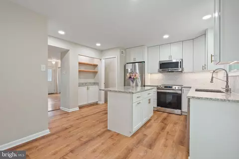 7 London Bridge Ct, Silver Spring, MD 20906