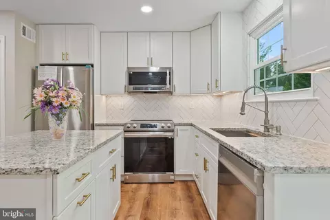 7 London Bridge Ct, Silver Spring, MD 20906 photo 11