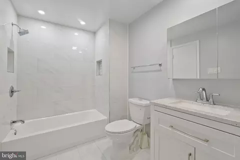7 London Bridge Ct, Silver Spring, MD 20906 photo 17