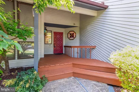 12321 Loft Ln, Silver Spring, MD 20904 photo 4