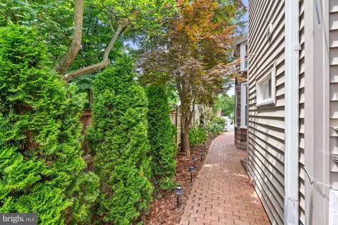 Other - 12 Wellesley Cir, Glen Echo, MD 20812 photo 15 of 15