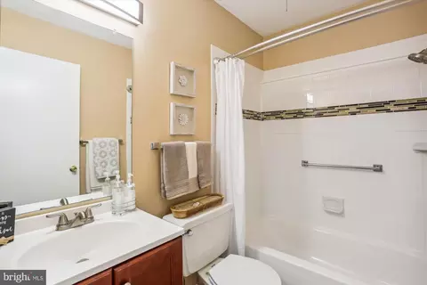 Bath - 3211 S Leisure World Blvd #101-2, Silver Spring, MD 20906 photo 2 of 2