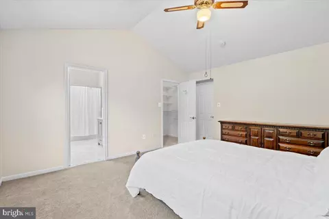 10824 Eberhardt Dr, Gaithersburg, MD 20879 photo 23