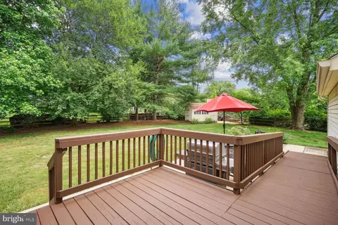 10824 Eberhardt Dr, Gaithersburg, MD 20879 photo 17
