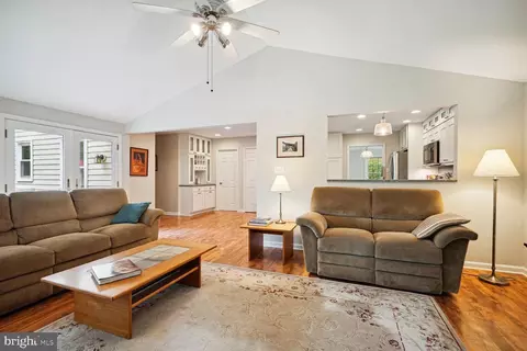 10824 Eberhardt Dr, Gaithersburg, MD 20879 photo 13