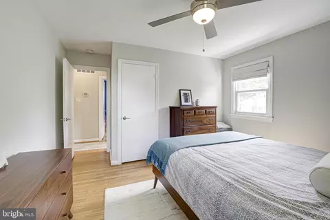 11436 Mapleview Dr, Silver Spring, MD 20902 photo 16