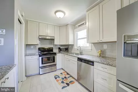11436 Mapleview Dr, Silver Spring, MD 20902 photo 11