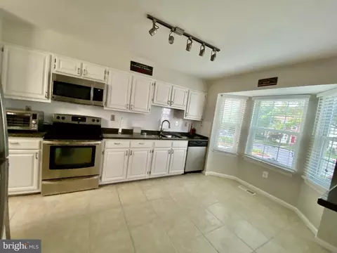 38 Hunters Gate Ct, Silver Spring, MD 20904 photo 7