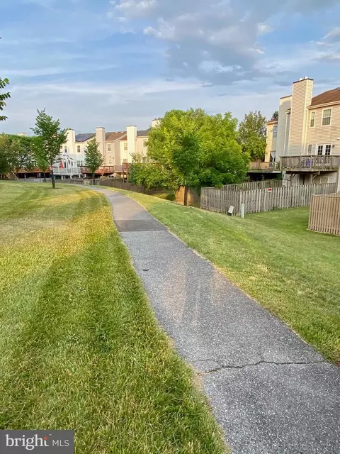 38 Hunters Gate Ct, Silver Spring, MD 20904 photo 23