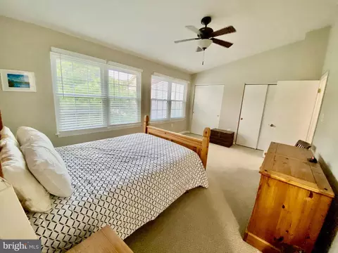 38 Hunters Gate Ct, Silver Spring, MD 20904 photo 11