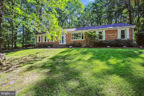 11013 Treva Ct, Germantown, MD 20876