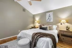 Bedroom - 9613 Brunett Ave, Silver Spring, MD 20901 photo 4 of 4