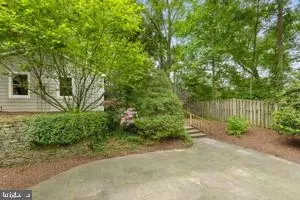 Exterior - 9613 Brunett Ave, Silver Spring, MD 20901 photo 8 of 12