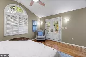Bedroom - 9613 Brunett Ave, Silver Spring, MD 20901 photo 2 of 4