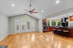 Entry Way - 9613 Brunett Ave, Silver Spring, MD 20901 photo 8 of 10