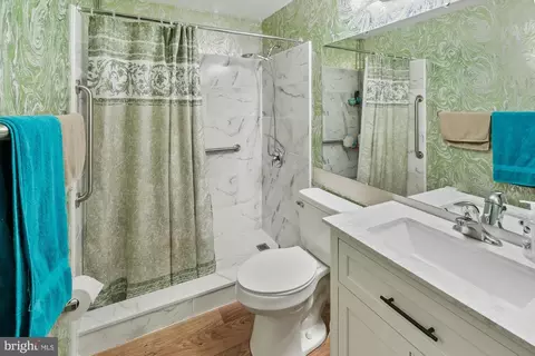 19012 Dowden Cir, Poolesville, MD 20837 photo 29