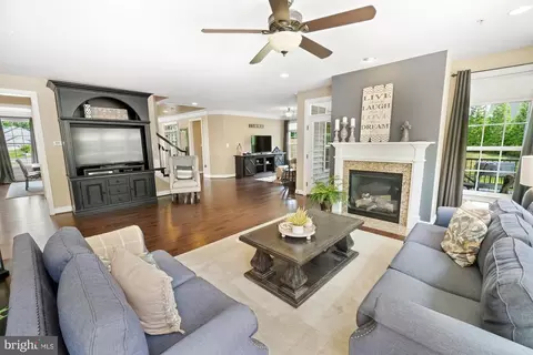Other - 19600 Lewis Orchard Ln, Poolesville, MD 20837 photo 5 of 37