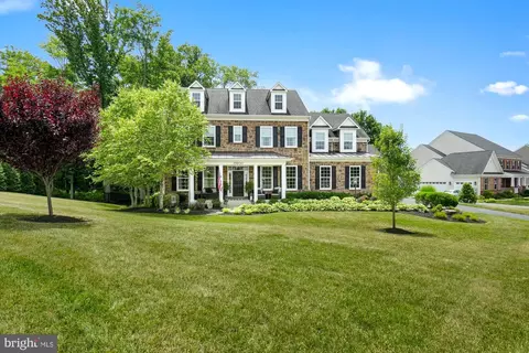 Exterior - 19600 Lewis Orchard Ln, Poolesville, MD 20837 photo 5 of 41