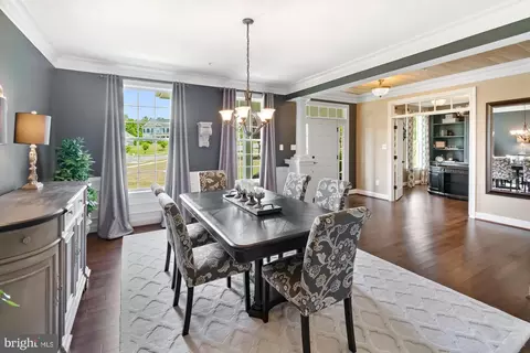 Dining - 19600 Lewis Orchard Ln, Poolesville, MD 20837 photo 1 of 2
