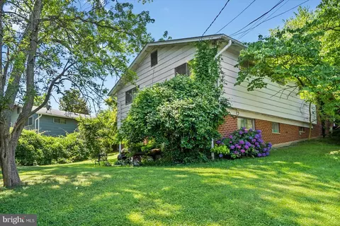 9532 Lawnsberry Ter, Silver Spring, MD 20901 photo 6