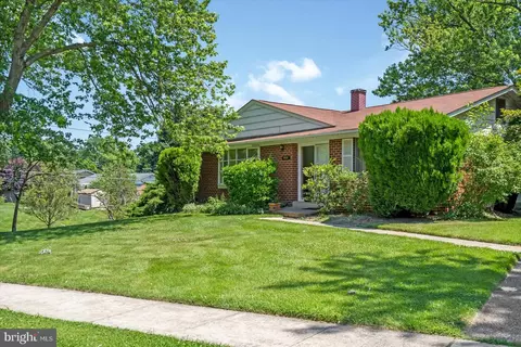 9532 Lawnsberry Ter, Silver Spring, MD 20901 photo 2