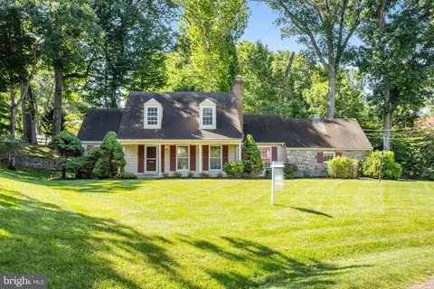 512 Highgate Ter, Silver Spring, MD 20904