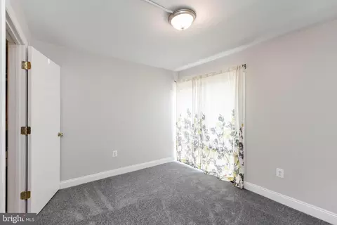 3301 Hewitt Ave #407, Silver Spring, MD 20906 photo 10