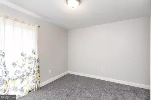 3301 Hewitt Ave #407, Silver Spring, MD 20906 photo 12