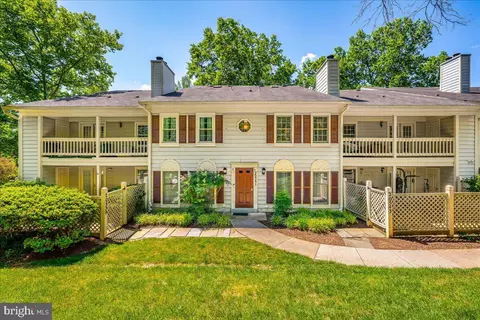 20541 Shadyside Way #28-2, Germantown, MD 20874