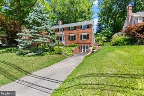 6303 Massachusetts Ave, Bethesda, MD 20816