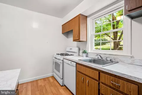 Kitchen - 403 Williamsburg Dr, Silver Spring, MD 20901 photo 3 of 3