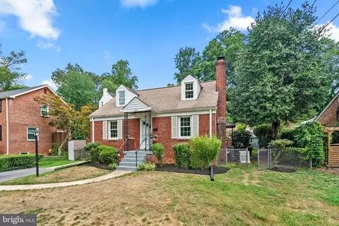 Exterior - 403 Williamsburg Dr, Silver Spring, MD 20901 photo 7 of 7