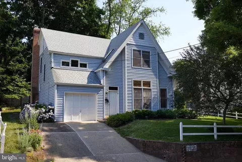3605 Kenilworth Dr, Chevy Chase, MD 20815