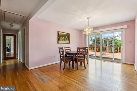 27301 Ridge Rd, Damascus, MD 20872 photo 5