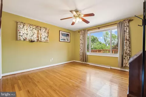 27301 Ridge Rd, Damascus, MD 20872 photo 11
