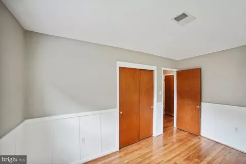 17209 Emerson Dr, Silver Spring, MD 20905 photo 17