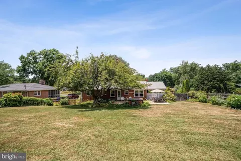 17209 Emerson Dr, Silver Spring, MD 20905 photo 30