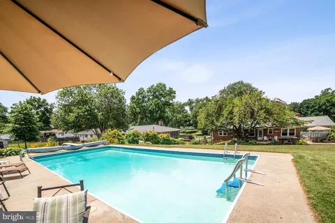 17209 Emerson Dr, Silver Spring, MD 20905 photo 31