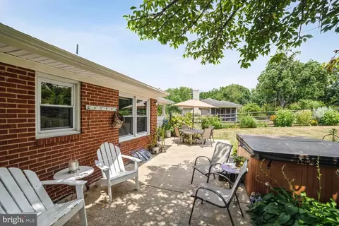 17209 Emerson Dr, Silver Spring, MD 20905 photo 28