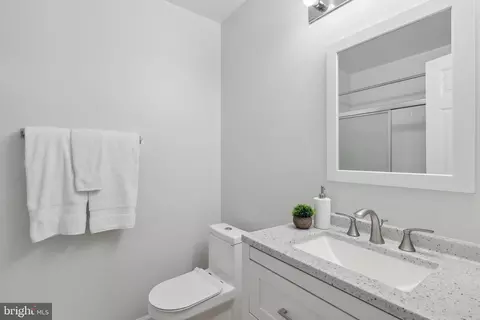 1800 Lansdowne Way, Silver Spring, MD 20910 photo 21