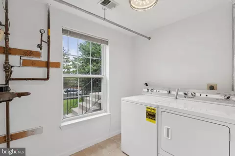 1800 Lansdowne Way, Silver Spring, MD 20910 photo 22