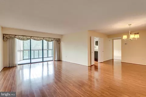 Living - 15115 Interlachen Dr #3-714, Silver Spring, MD 20906 photo 2 of 2