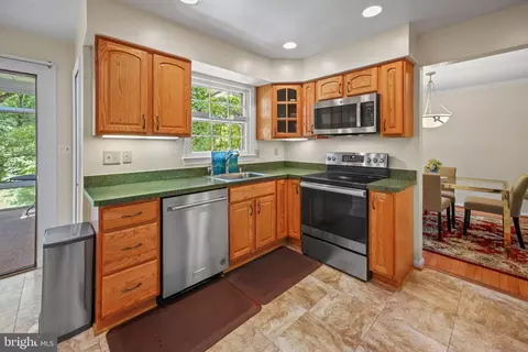 Kitchen - 204 Stonegate Dr, Silver Spring, MD 20905 photo 1 of 4